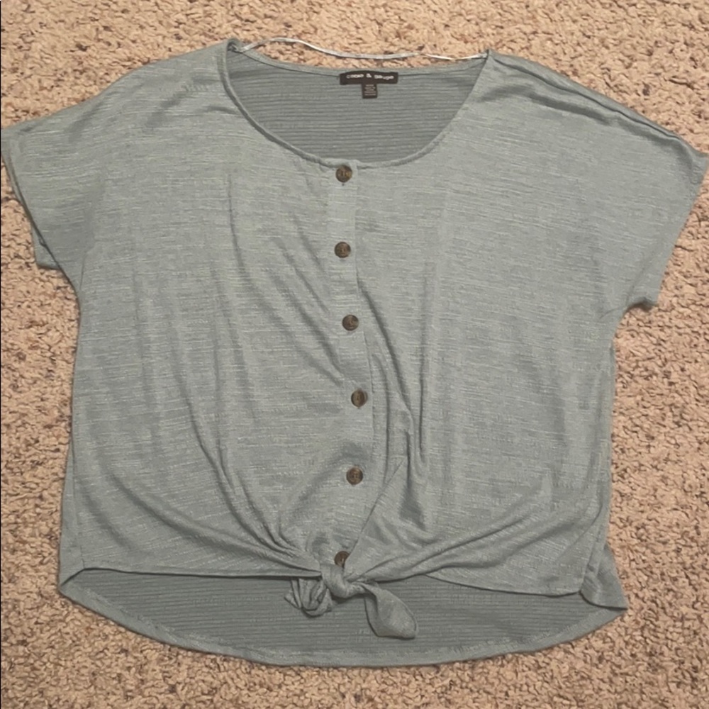 Cable & Gauge Women's Button Front-tie Shirt